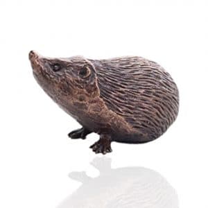 Bronze Hedgehog – Butler & Peach Miniatures.