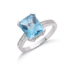 9ct White Gold Diamond Blue Topaz Ring.